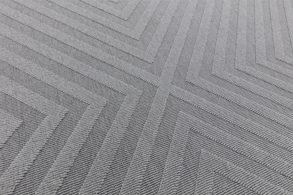 Antibes 200cm x 290cm AN07 Light Grey Arrow