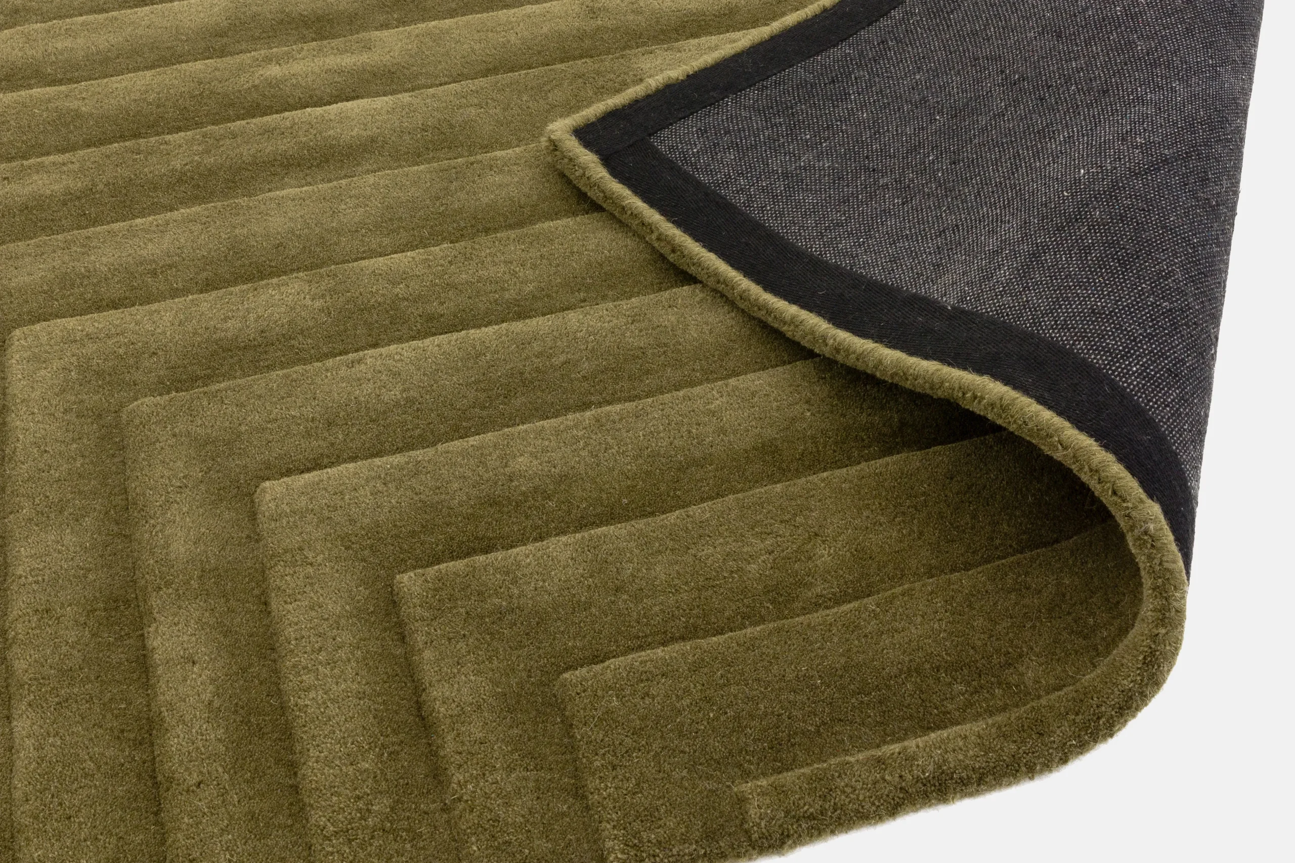 Form Rug 120cm x 170cm Green