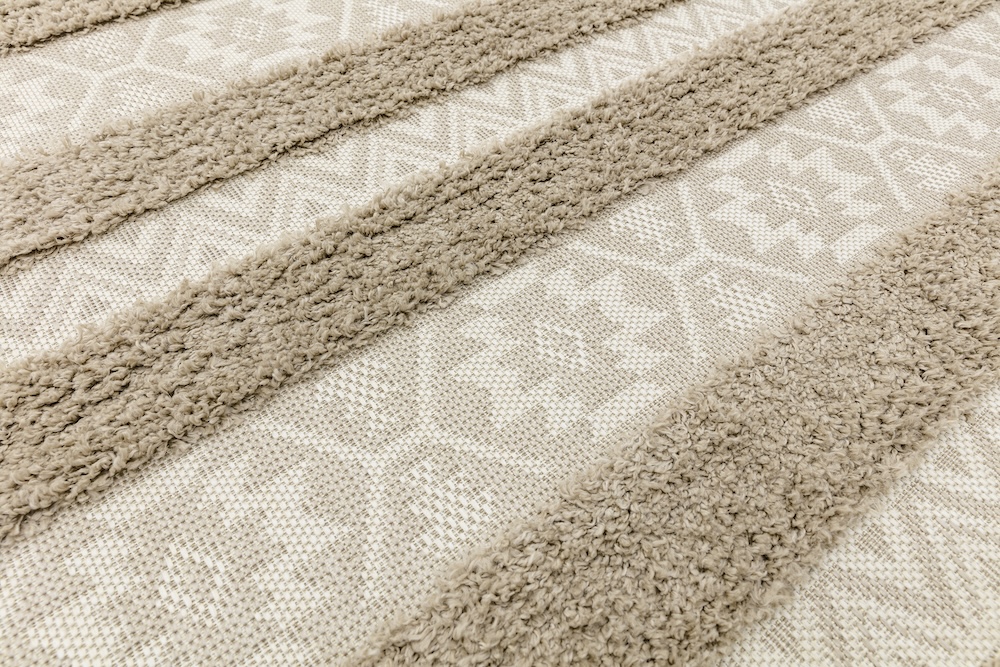 Monty 120cm x 170cm MN04 Natural/Cream Stripe