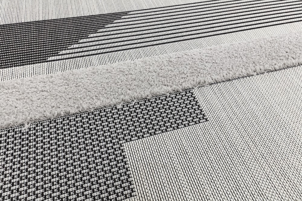 Monty 160cm x 230cm MN05 Black/Grey Geometric