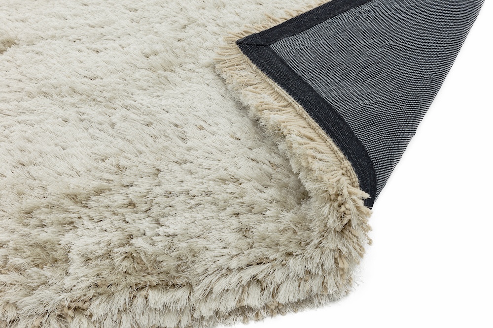 Plush Rug 70cm x 140cm Pearl