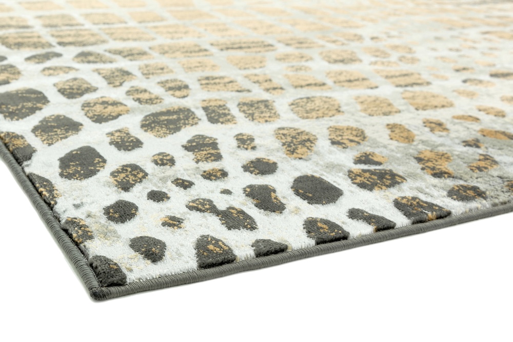 Quantum Rug 160cm x 230cm QU02 Giraffe