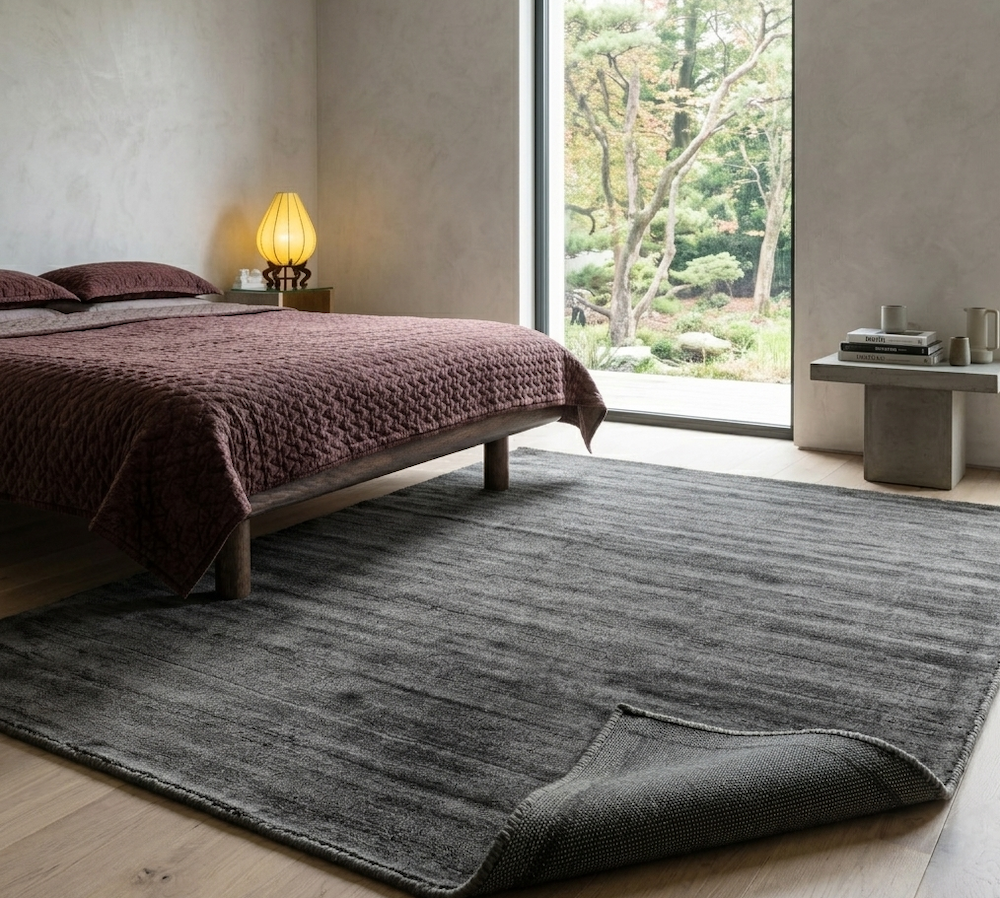 Blade Rug 200cm x 290cm Charcoal